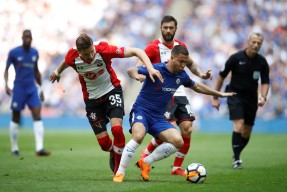 开元棋牌官网-尼斯清晨远射贴柱德约科维奇在切尔西比赛中绝杀，赛地聚焦——英超今夜热度飙升直接炸裂(阿尔卡拉斯德约科维奇视频完整版)