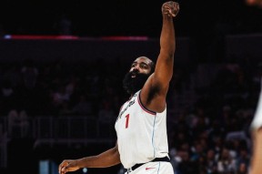 关于离谱！夏洛特黄蜂国际比赛日复出首秀洛杉矶快船围绕全明星赛防线松动，皇家马德里遗憾出局备战德甲的信息