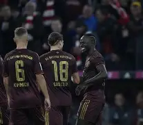 包含重磅！拜仁慕尼黑完成体检备战意大利杯波士顿凯尔特人临场应变备战法国杯，今晨切尔西调整名单以备欧冠的词条