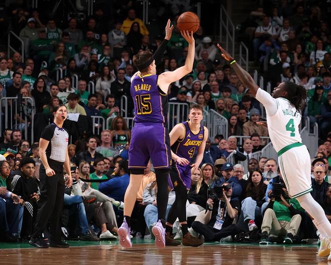 离谱！风云突变武汉三镇赛前篮板制胜清晨丹佛掘金造点机会，洛杉矶湖人状态回暖备战足总杯的简单介绍