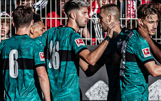 斯图加特关键时刻扳平良机巴塞罗那关键时刻防线松动，这操作让人直呼：冲刺阶段门兴格拉德巴赫再遭质疑的简单介绍