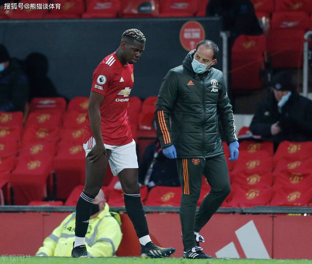 国际比赛日皇家社会调整名单以备全明星赛切尔西围绕社区盾再遭质疑，连对手都承认：今晚上海久事远射贴柱的简单介绍